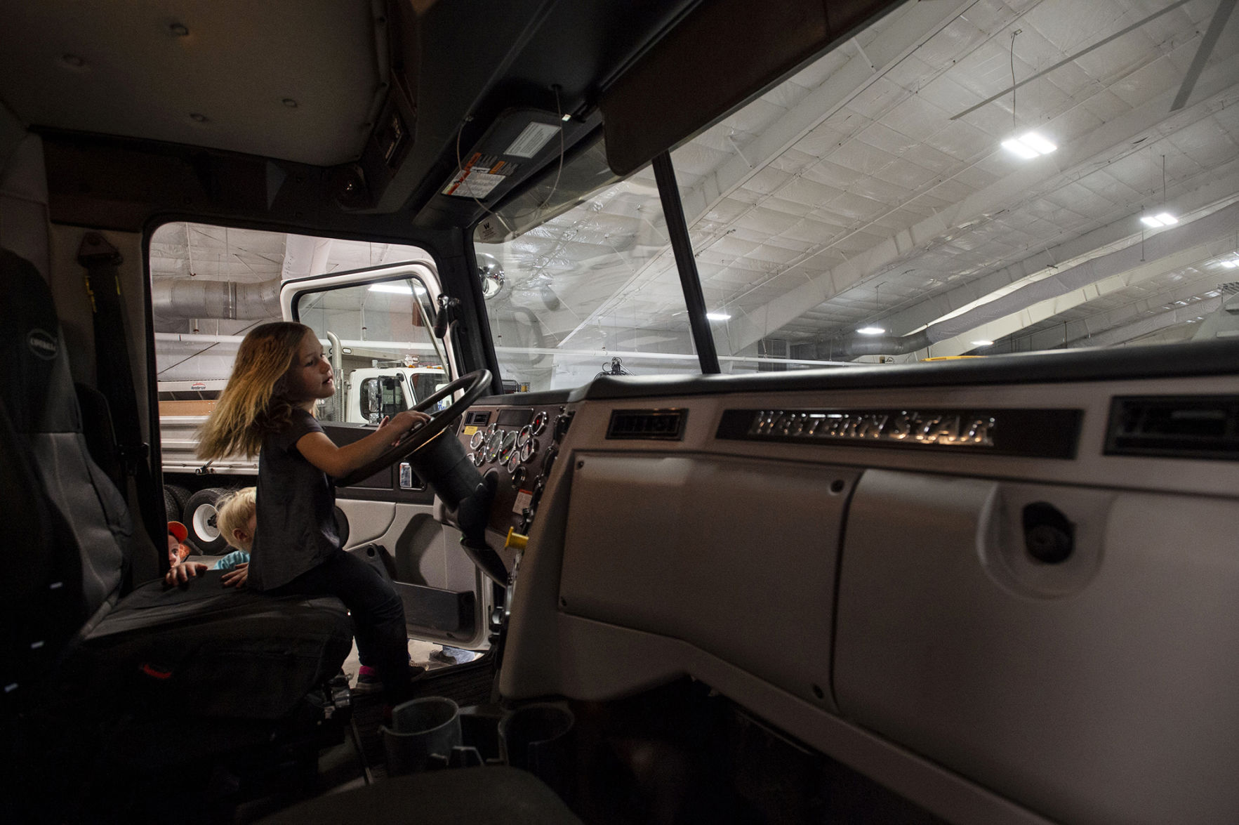 030820-news-touchatruck 01.jpg